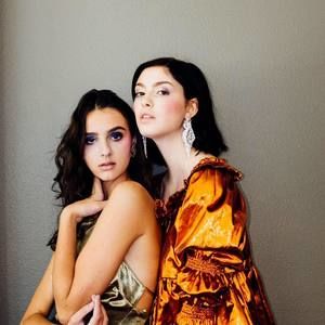 Meet your Posher, Talia